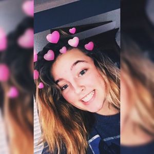 Meet your Posher, Jasmine